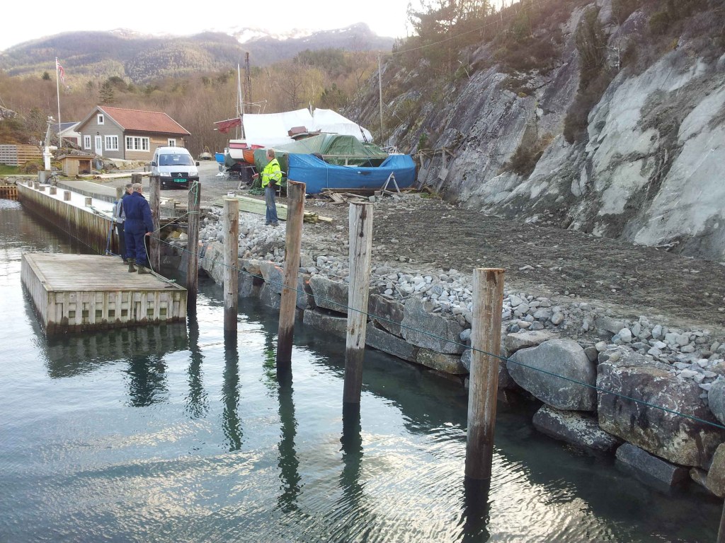 Dugnad på den nye brygga